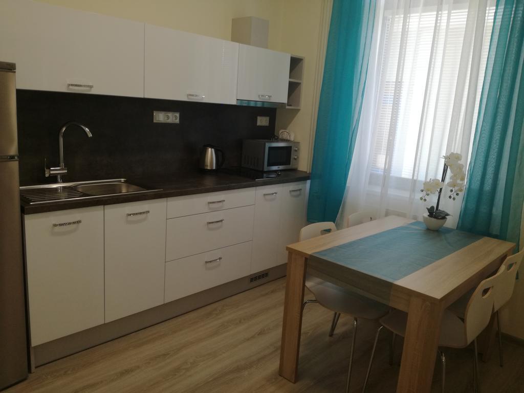 Trenčín Garni Hotel S.O.G.* * * מראה חיצוני תמונה